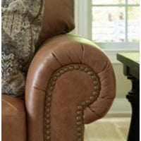 Carianna Loveseat