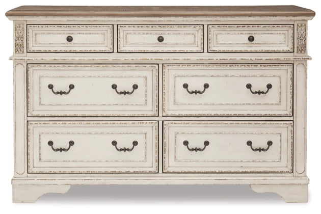 Realyn Dresser