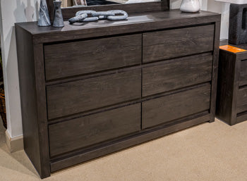 Fraluna Six Drawer Dresser