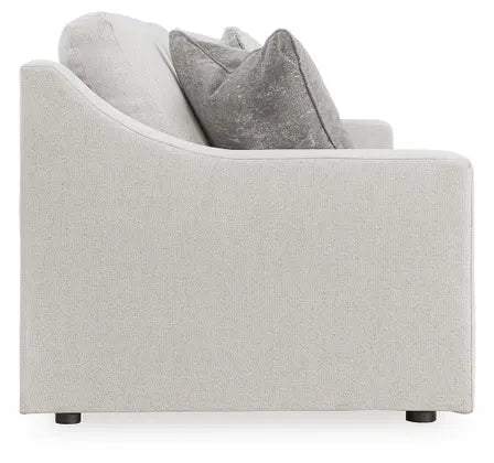 Maitelynn Sofa