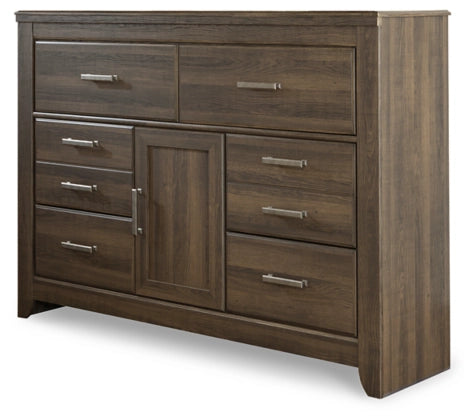 Juararo Six Drawer Dresser