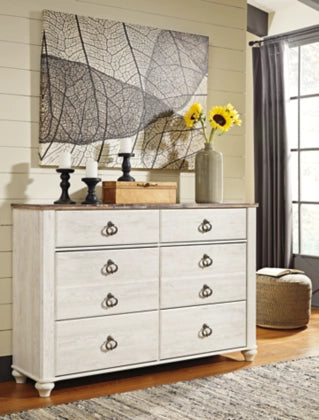 Willowton Six Drawer Dresser