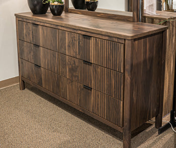 Pamytta Six Drawer Dresser