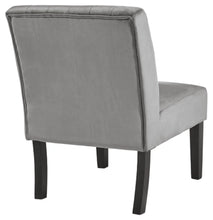 Load image into Gallery viewer, Hughleigh Accent Chair
