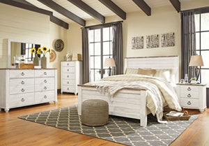 Willowton Queen Bed with Mirrored, Dresser and Nightstand
