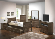 Load image into Gallery viewer, 5pc Package: Full Bed, Chest, Dresser, Mirror, &amp; ONE Night Stand
